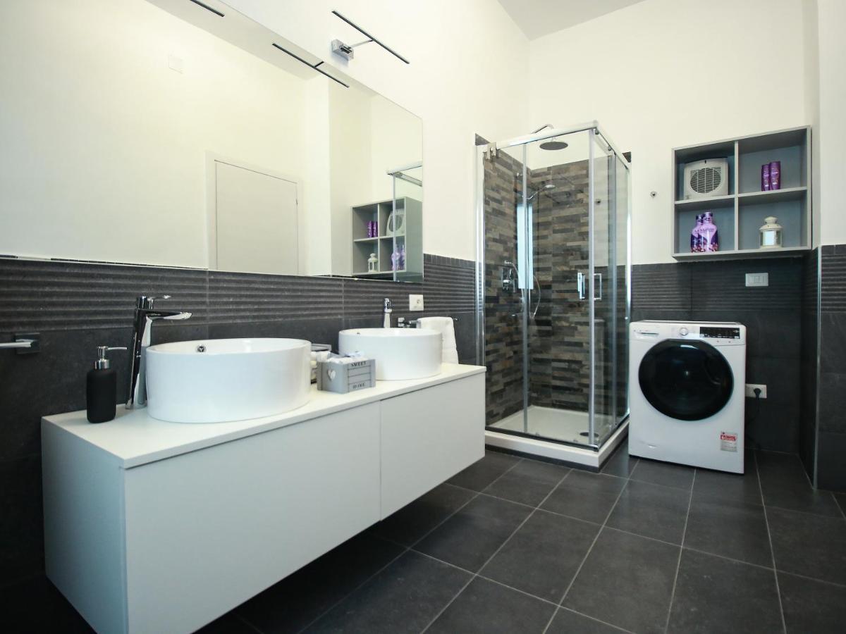 Chilometrozero Luxury Apartment เนเปิลส์ ภายนอก รูปภาพ