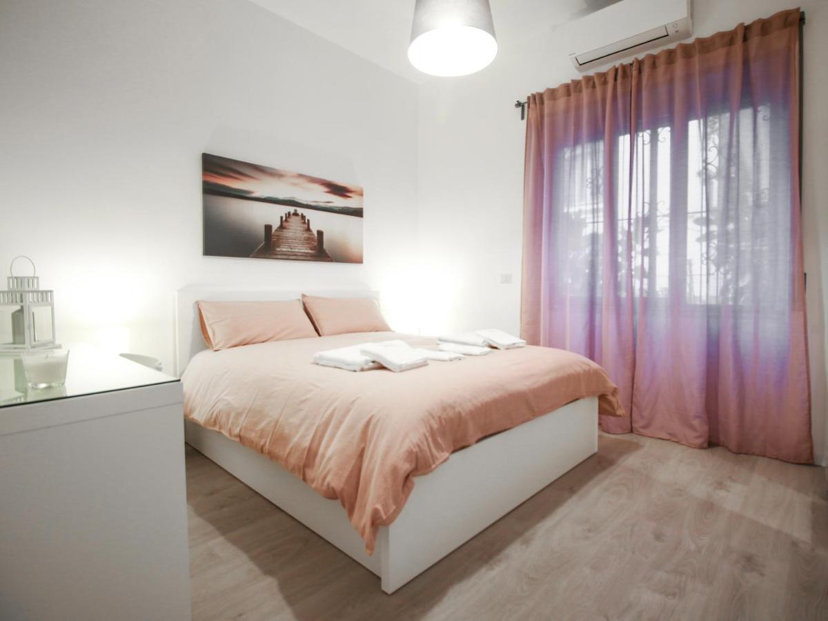 Chilometrozero Luxury Apartment เนเปิลส์ ภายนอก รูปภาพ