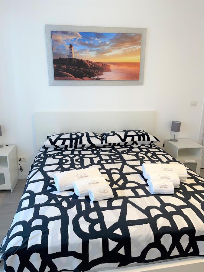 Chilometrozero Luxury Apartment เนเปิลส์ ภายนอก รูปภาพ